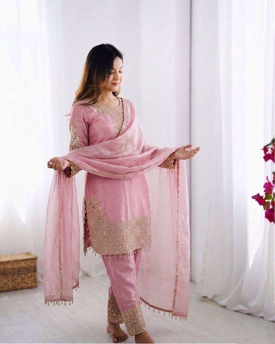 Designer Roman Glass Silk Embroidered Set