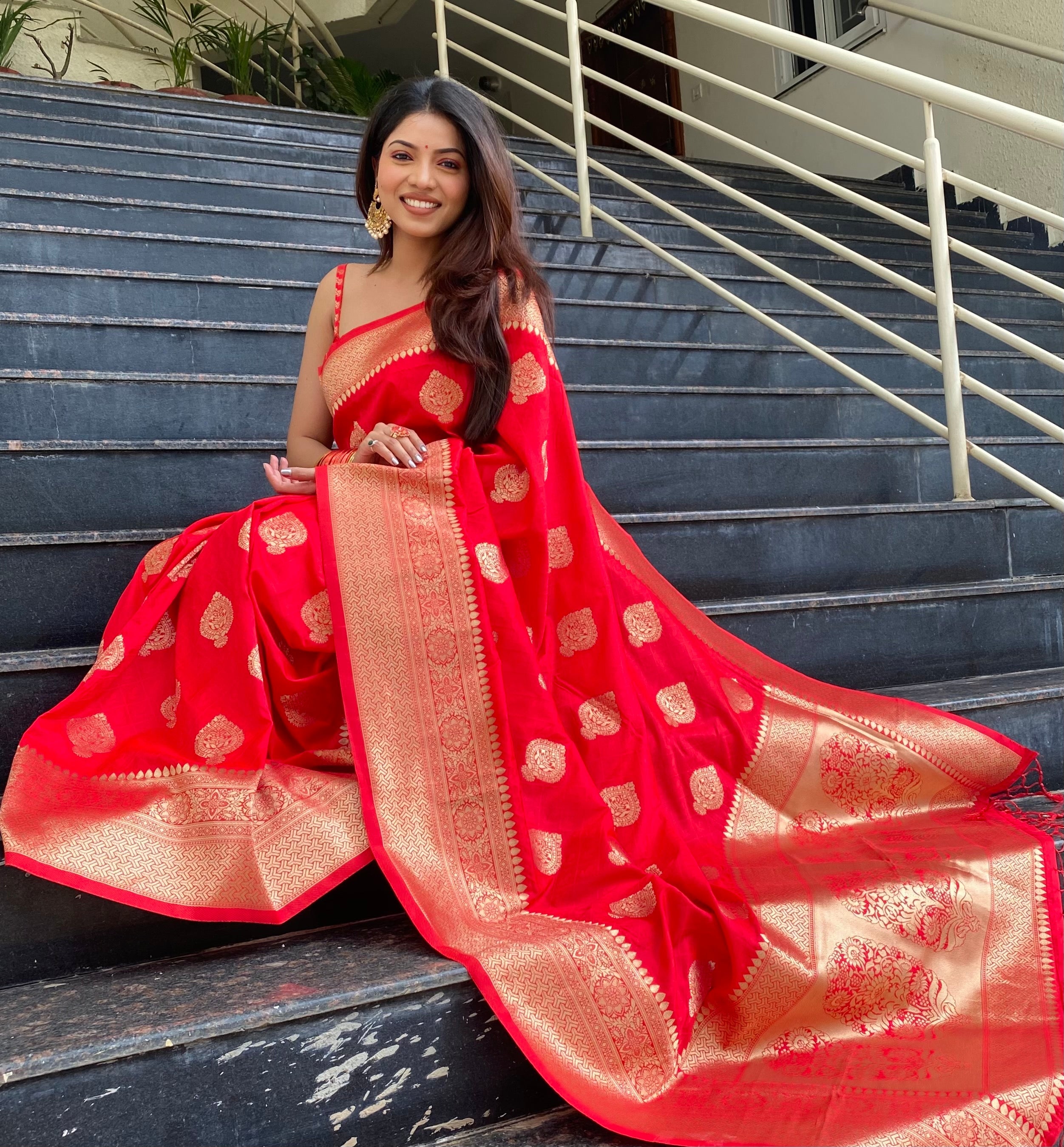 Pure Banarasi Silk With Zari Weaving