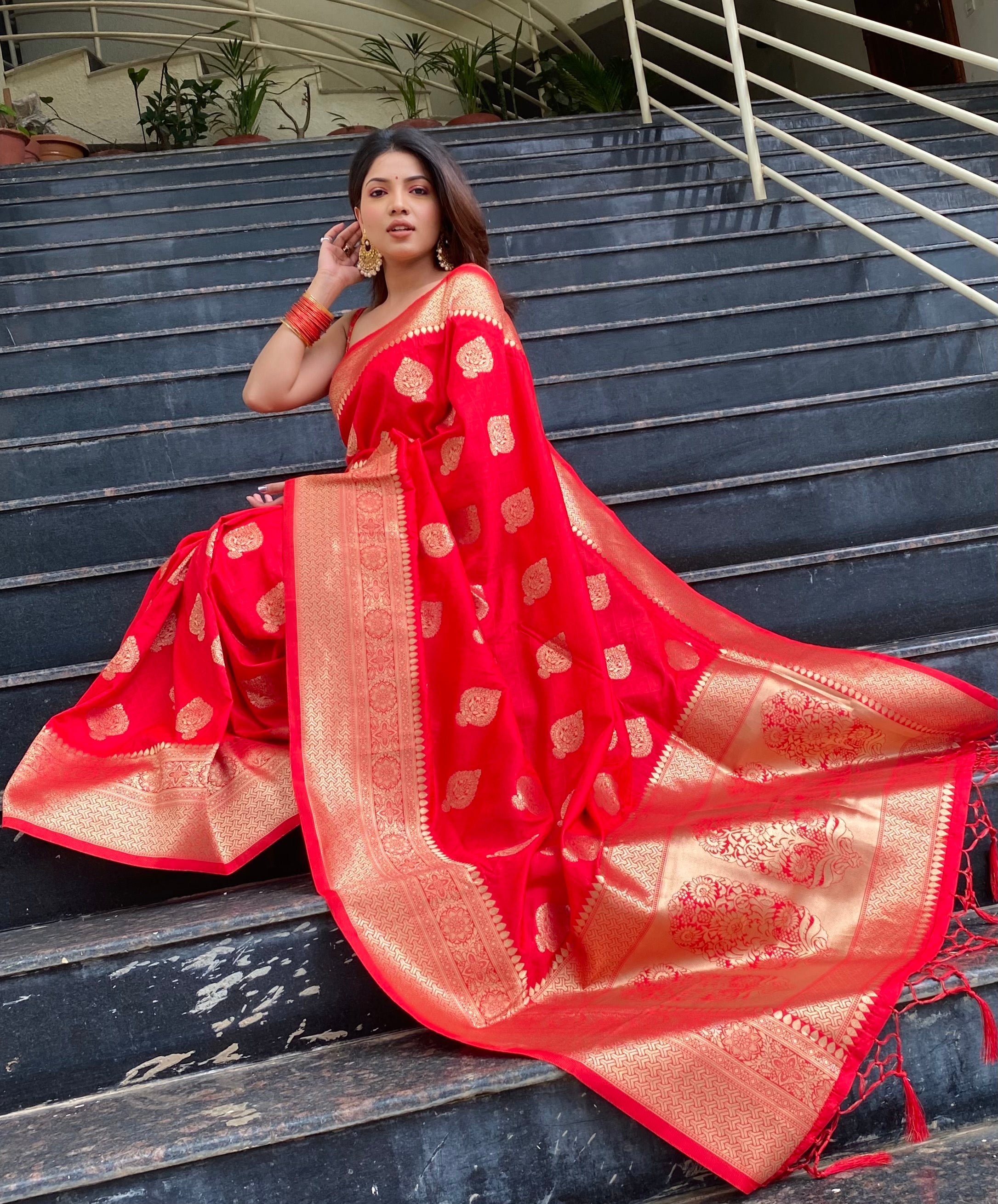 Pure Banarasi Silk With Zari Weaving