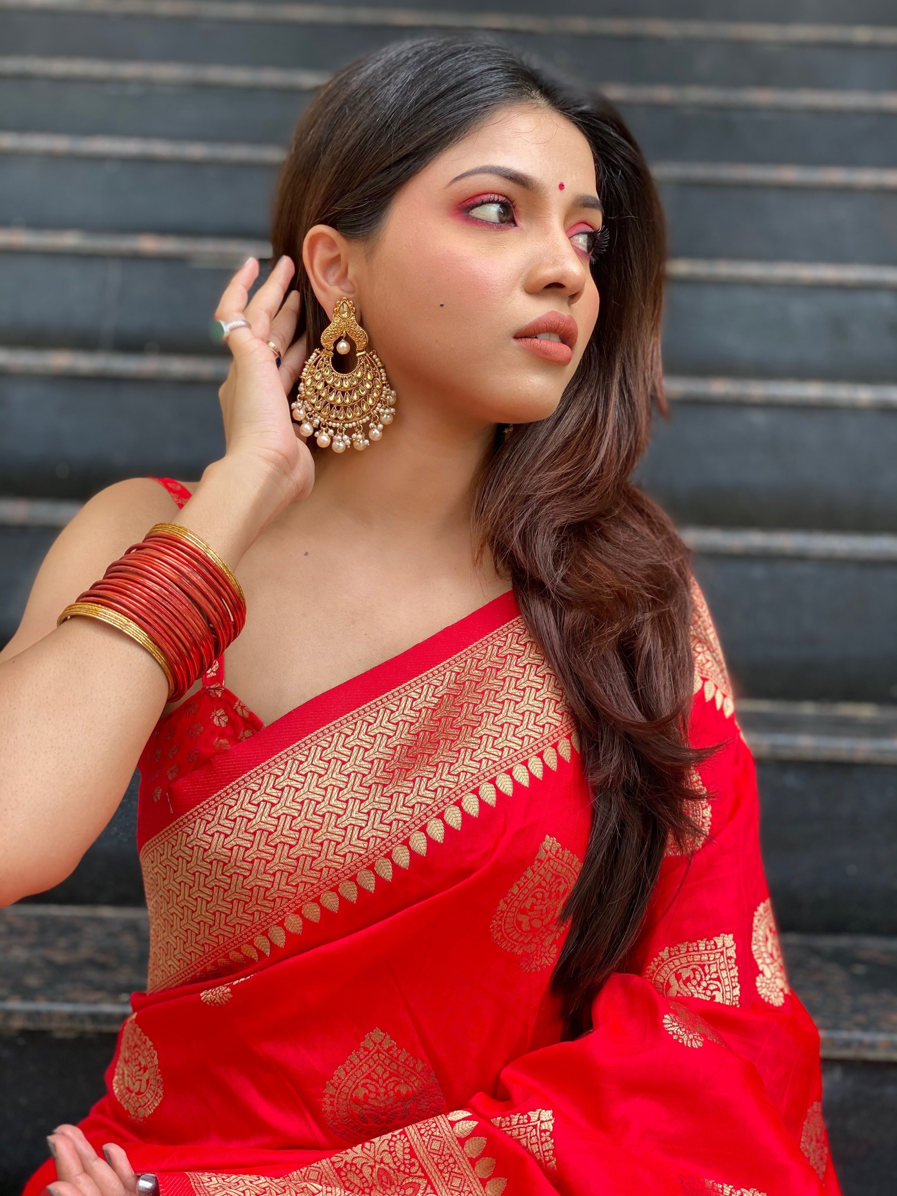 Pure Banarasi Silk With Zari Weaving