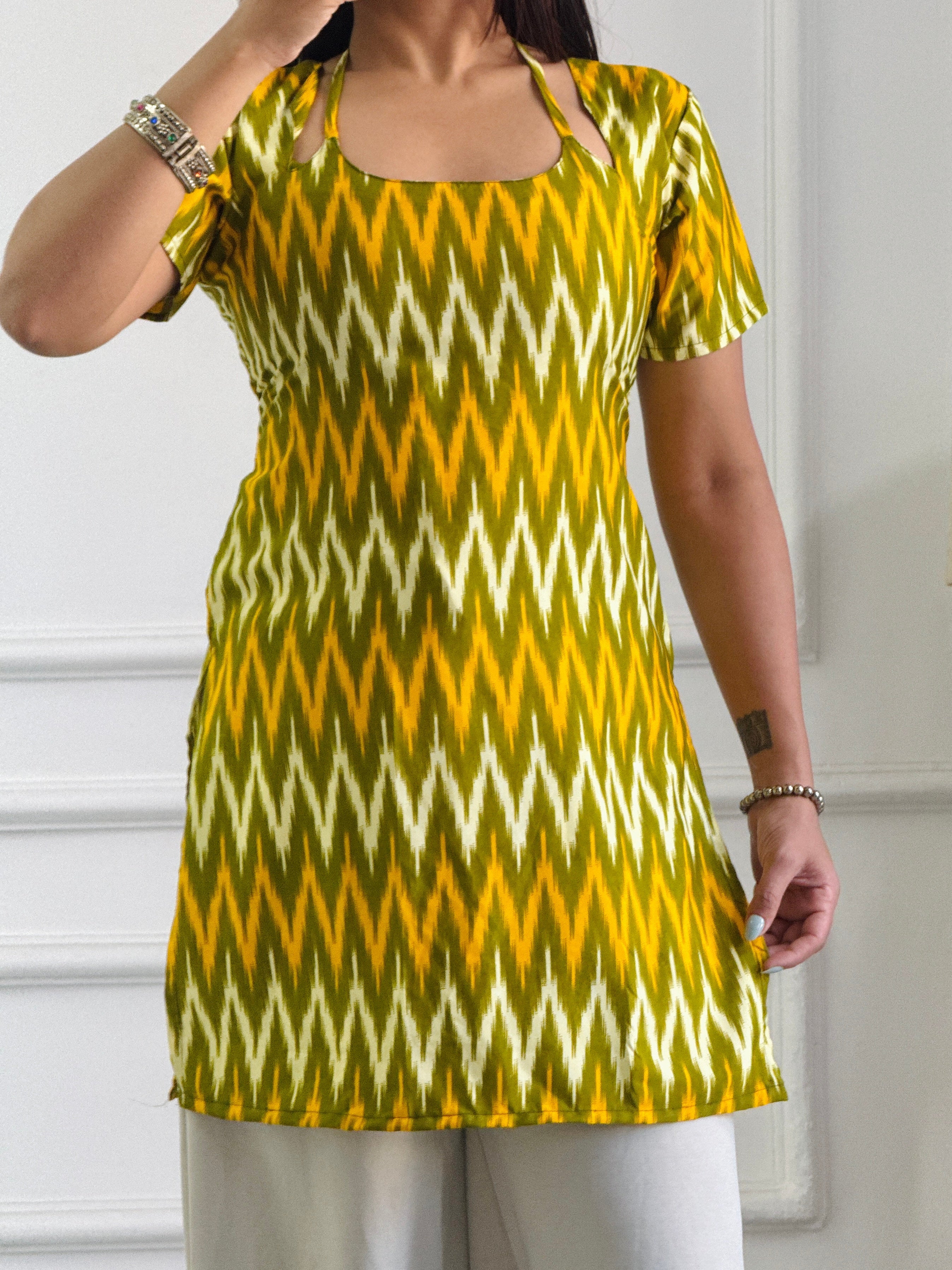 Olive Green Chevron Print Cambric Cotton Kurti with Corset Back