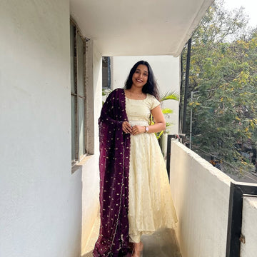 Anarkali Dress with Cream & Dark Wine Dupatta – Elegant Women’s Ethnic Wear