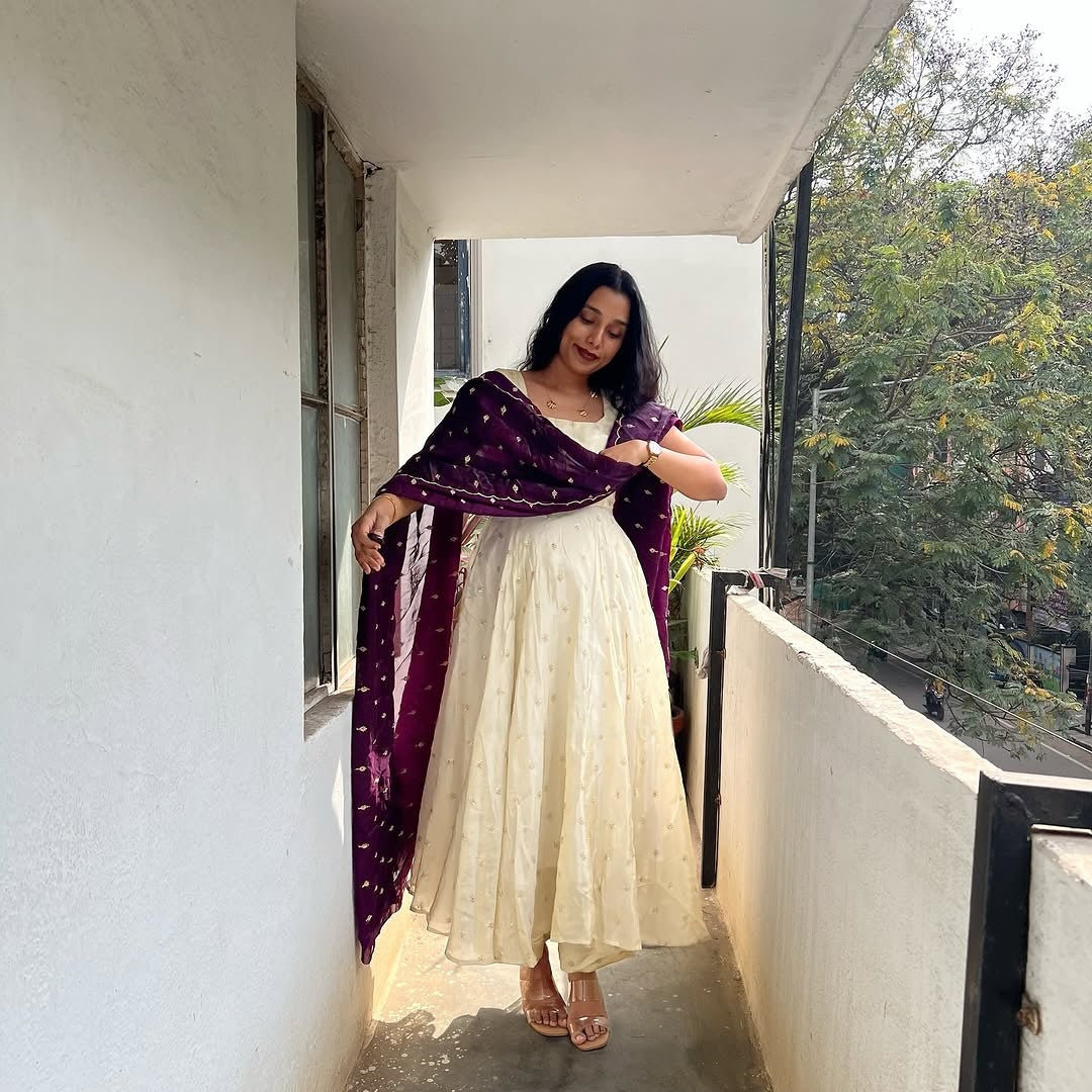 Anarkali Dress with Cream & Dark Wine Dupatta – Elegant Women’s Ethnic Wear