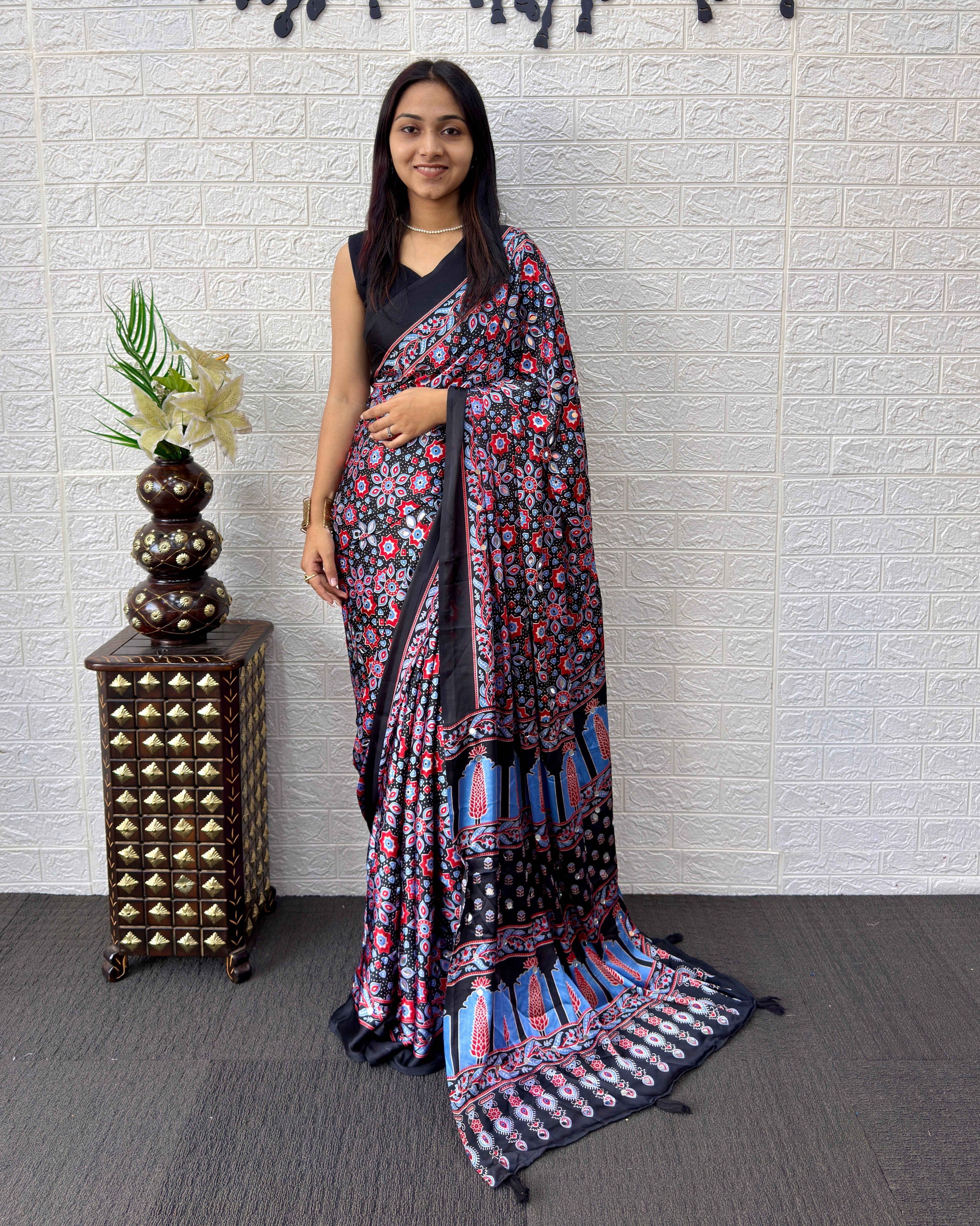Black Modal Silk Saree with Geometric Floral Print & Heritage Designer Pallu | Festive & Party Wear Saree