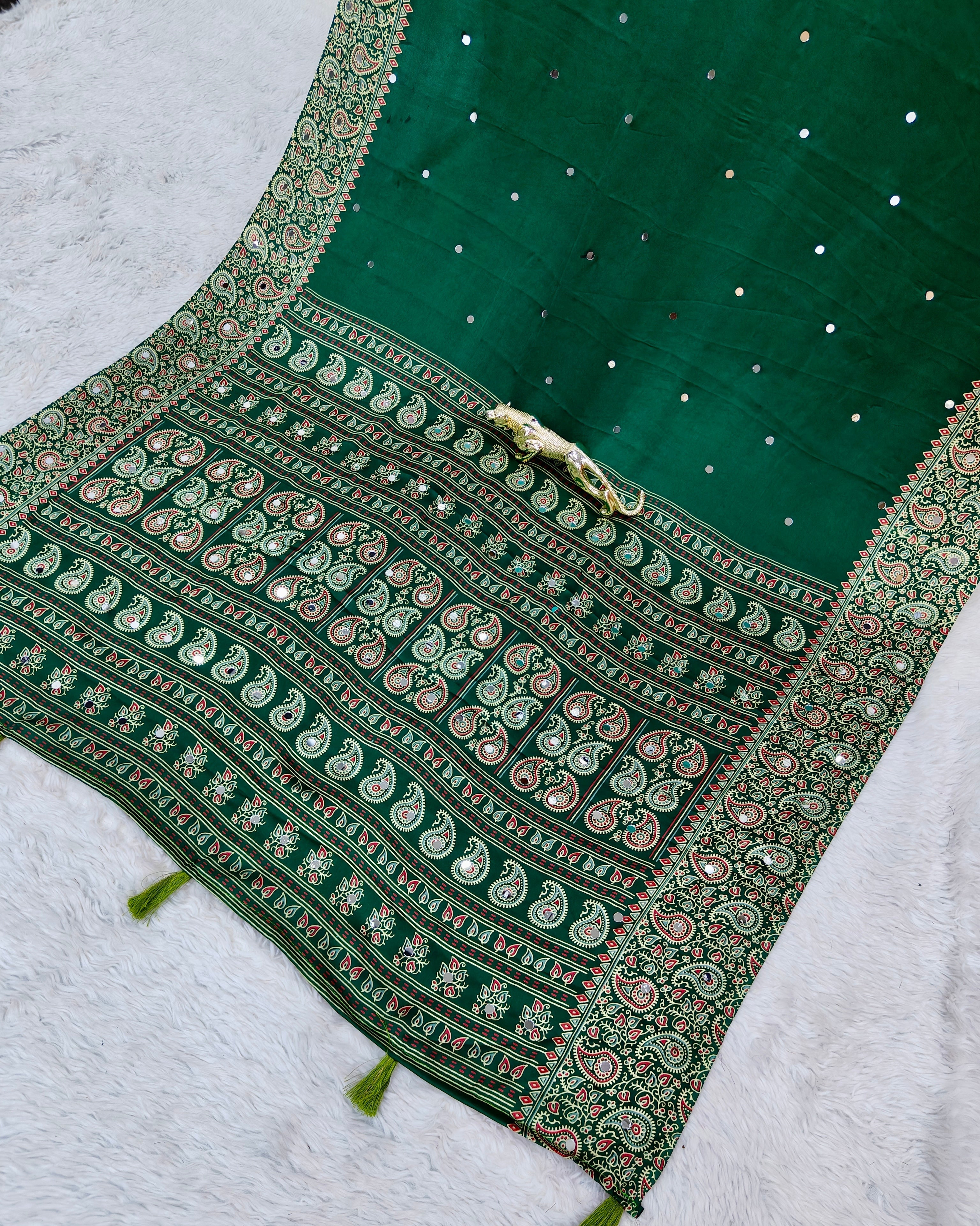 Emerald Green Satin Silk Saree with Kashmiri Paisley Print Pallu & Designer Border | Festive & Wedding Wear Saree