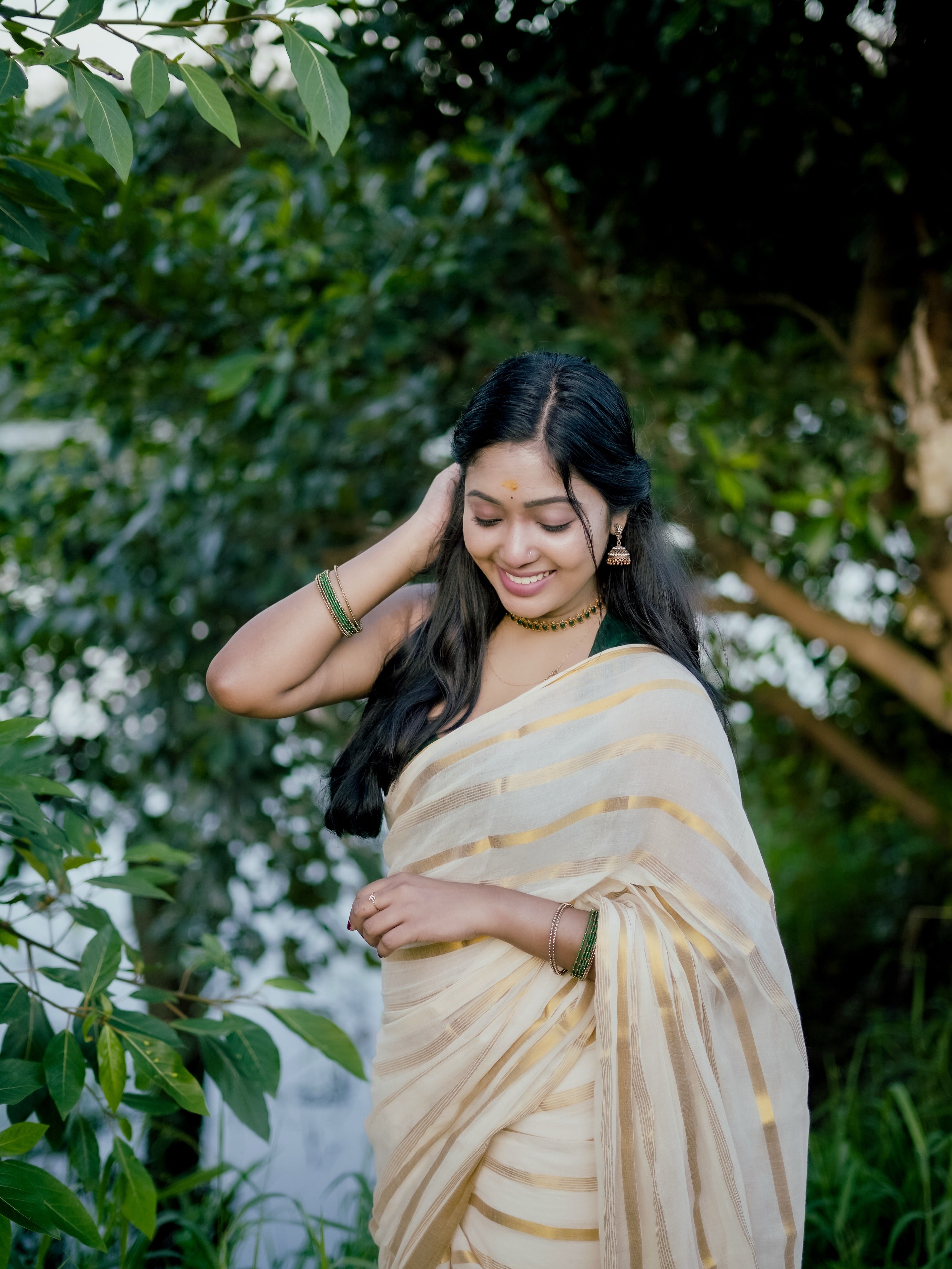 Ivory Gold Stripe Kerala Tissue Saree | Traditional Kasavu Style Elegant Festive Wear