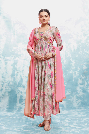 Floral Elegance Printed Georgette Gown Set With Lace Work Dupatta