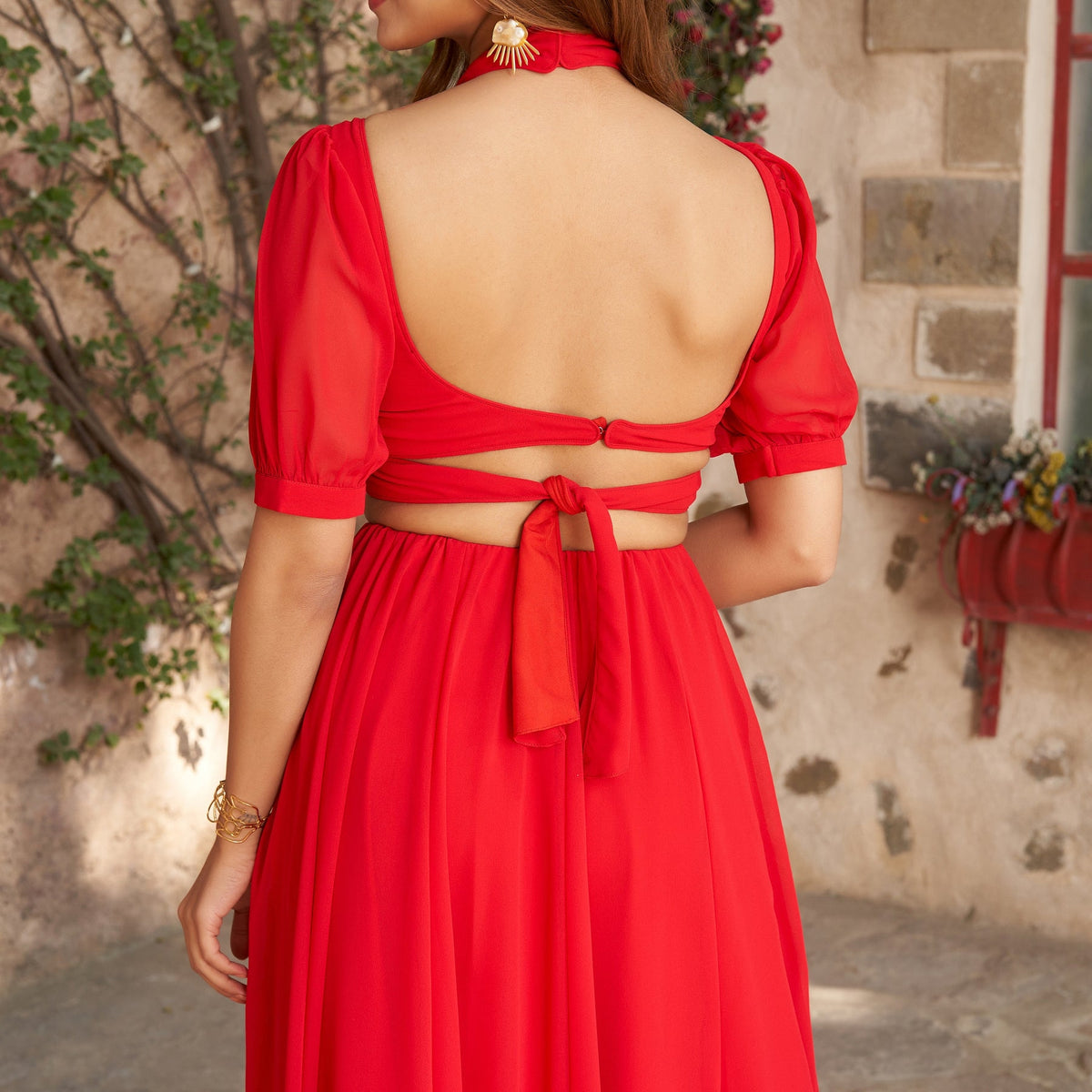 Glamorous Red Georgette Blouse & Lehenga Ensemble with Dupatta