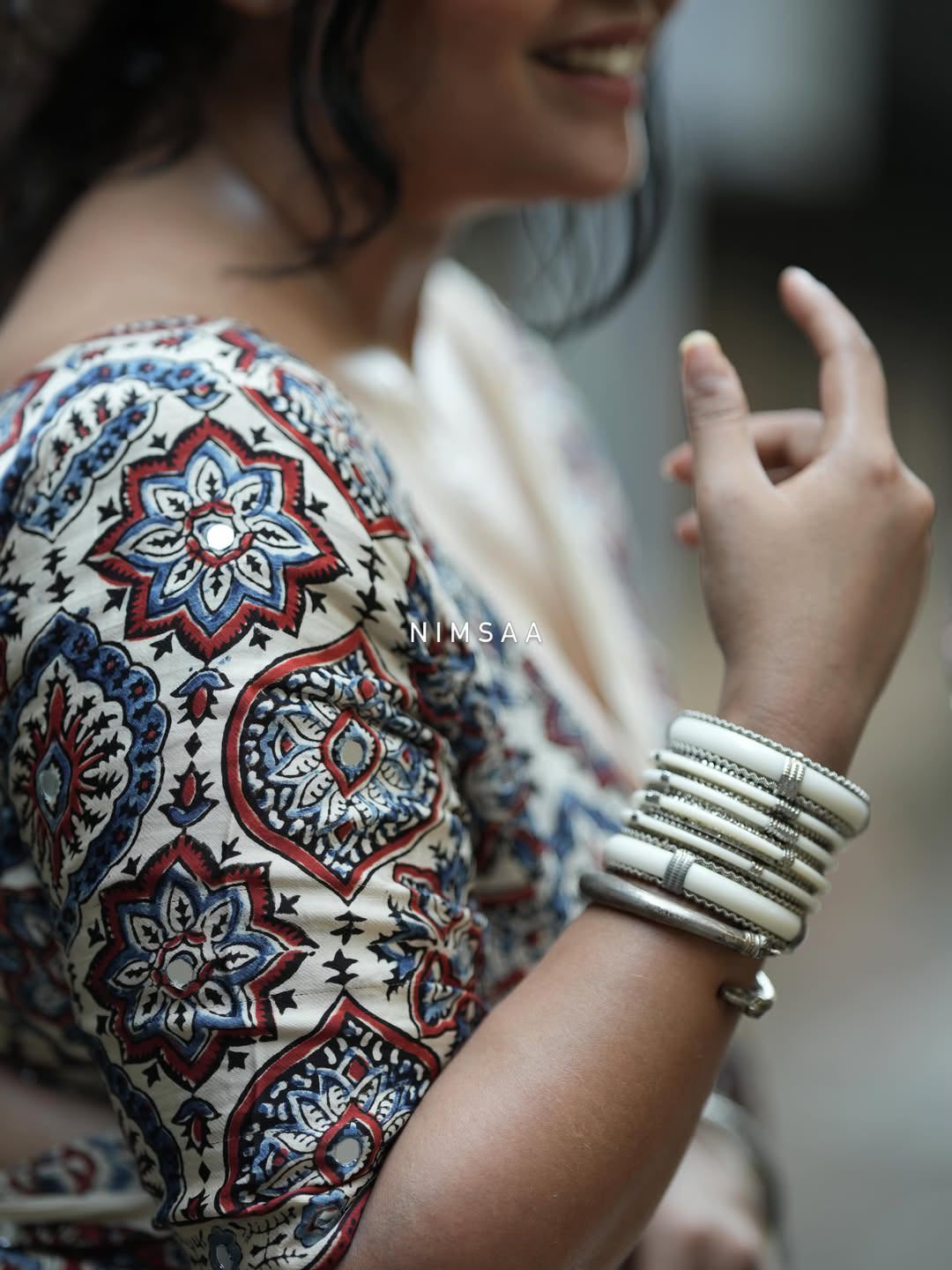 Vintage-Inspired Mirror Work Silk Saree