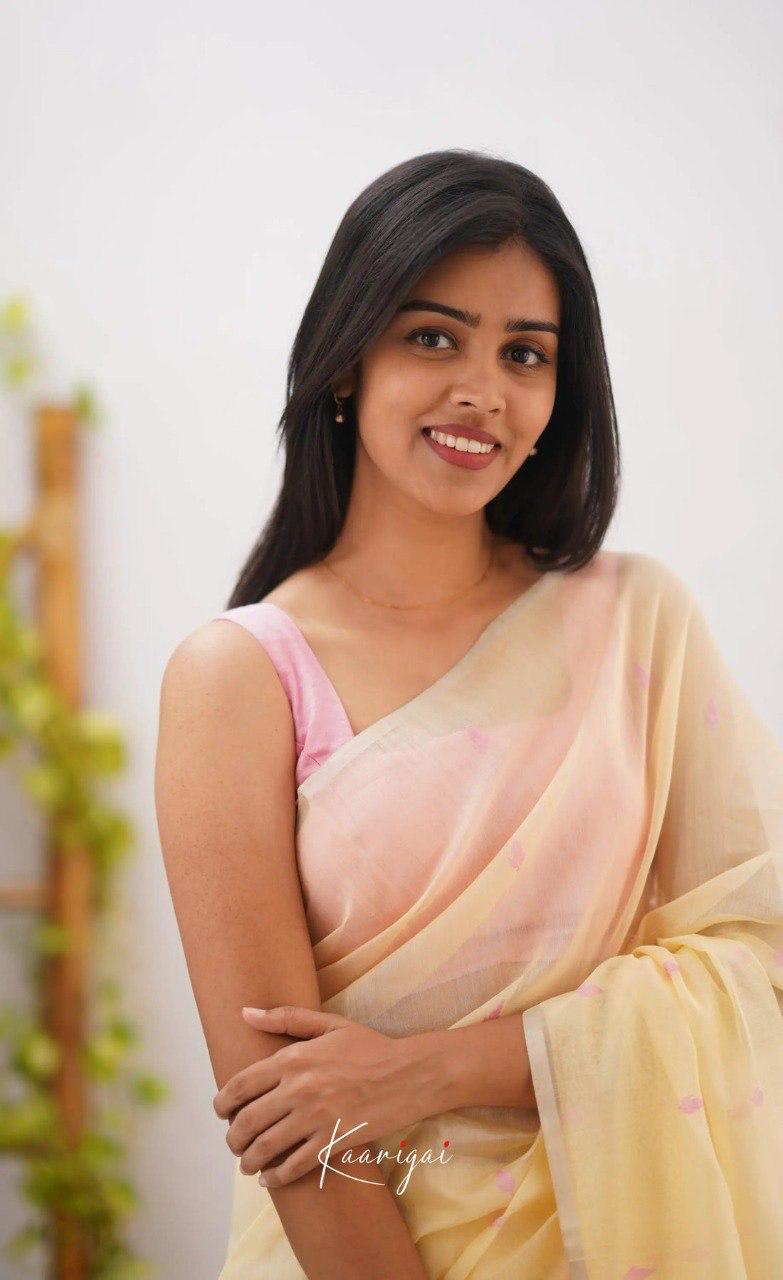 Designer Pastel Yellow Saree With Baby Pink Pallu