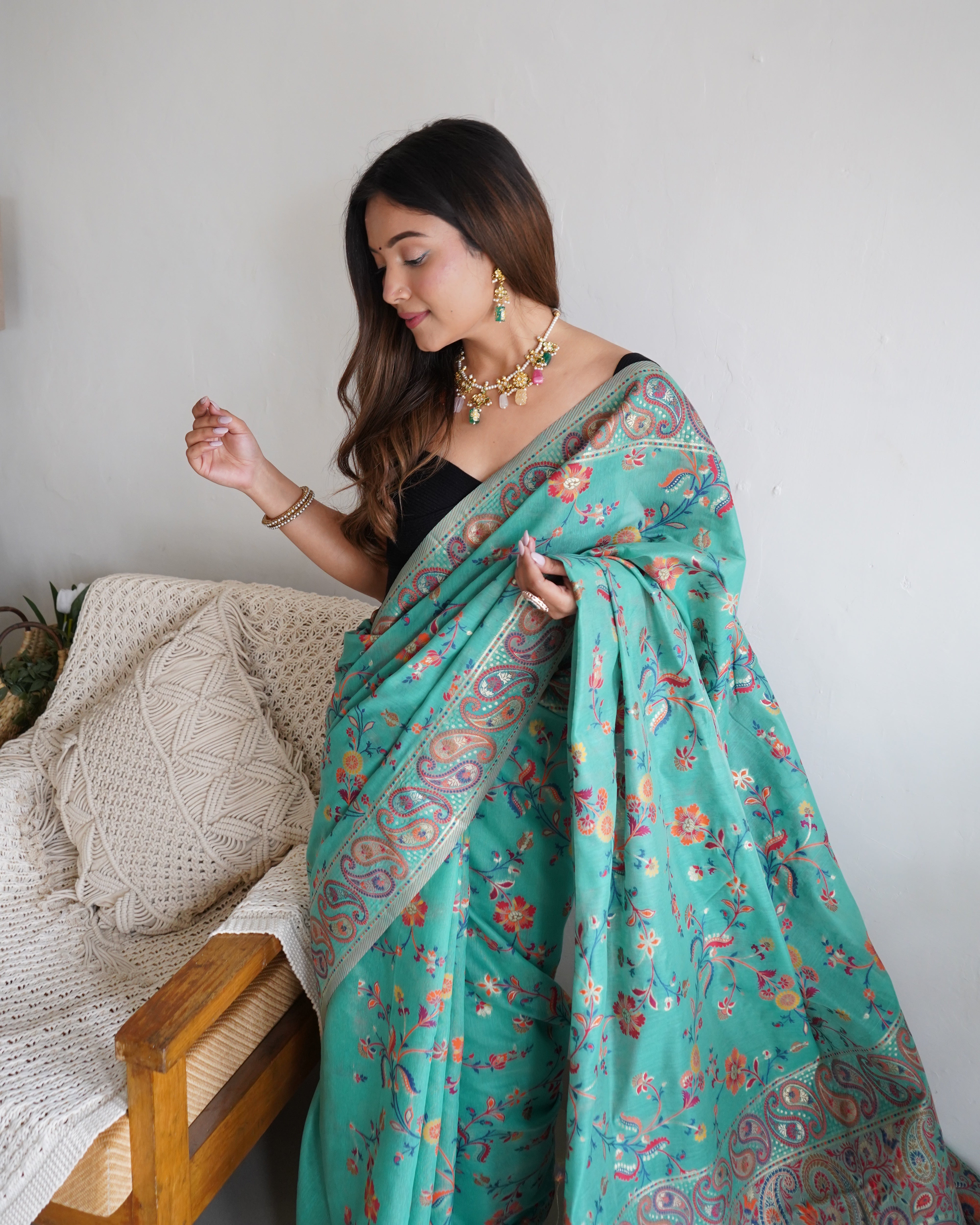 Cotton Kachhi Work Kashmiri Pashmina Multi Thrade Saree