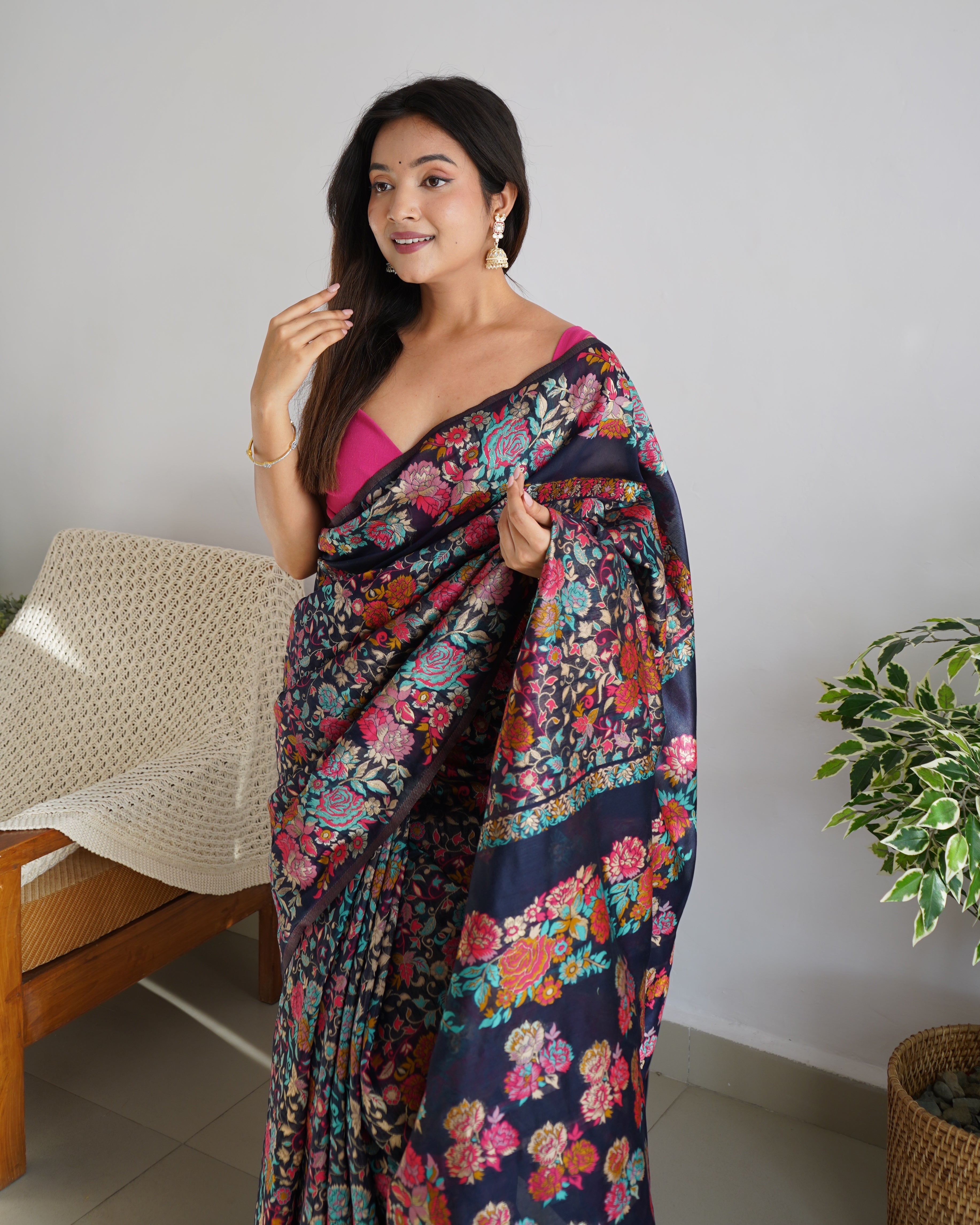 Cotton Kachhi work Multi Thrade Kashmiri Pashmina Saree