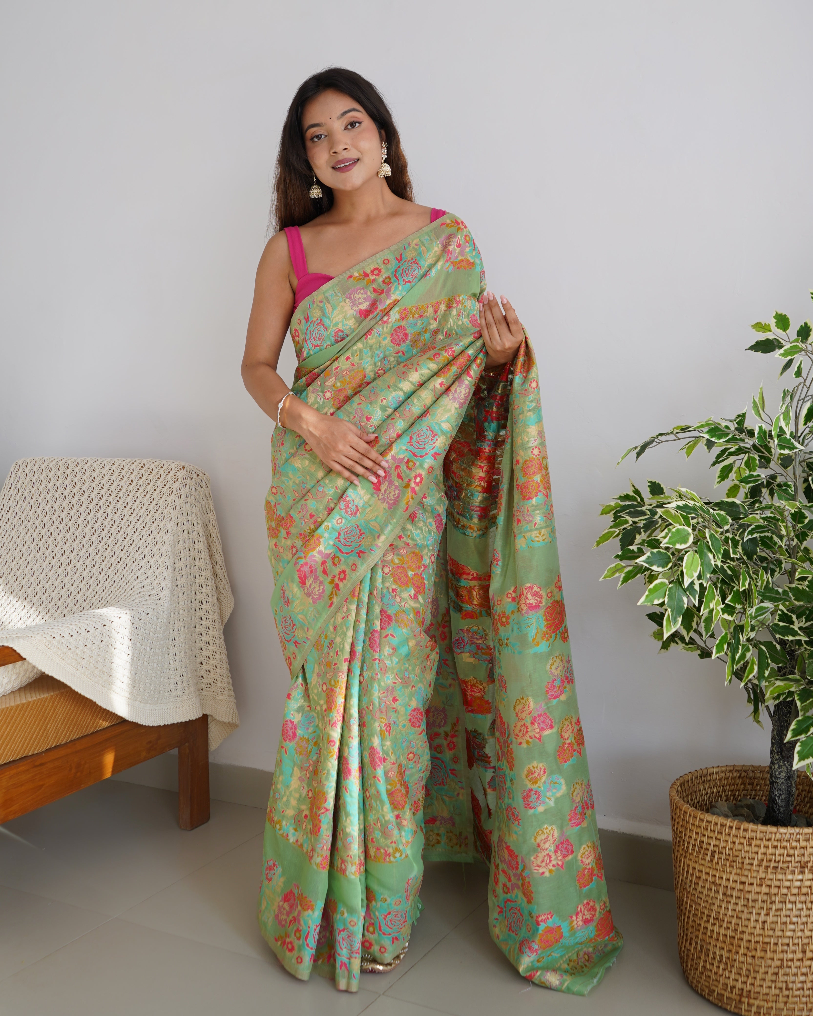 Cotton Kachhi work Multi Thrade Kashmiri Pashmina Saree