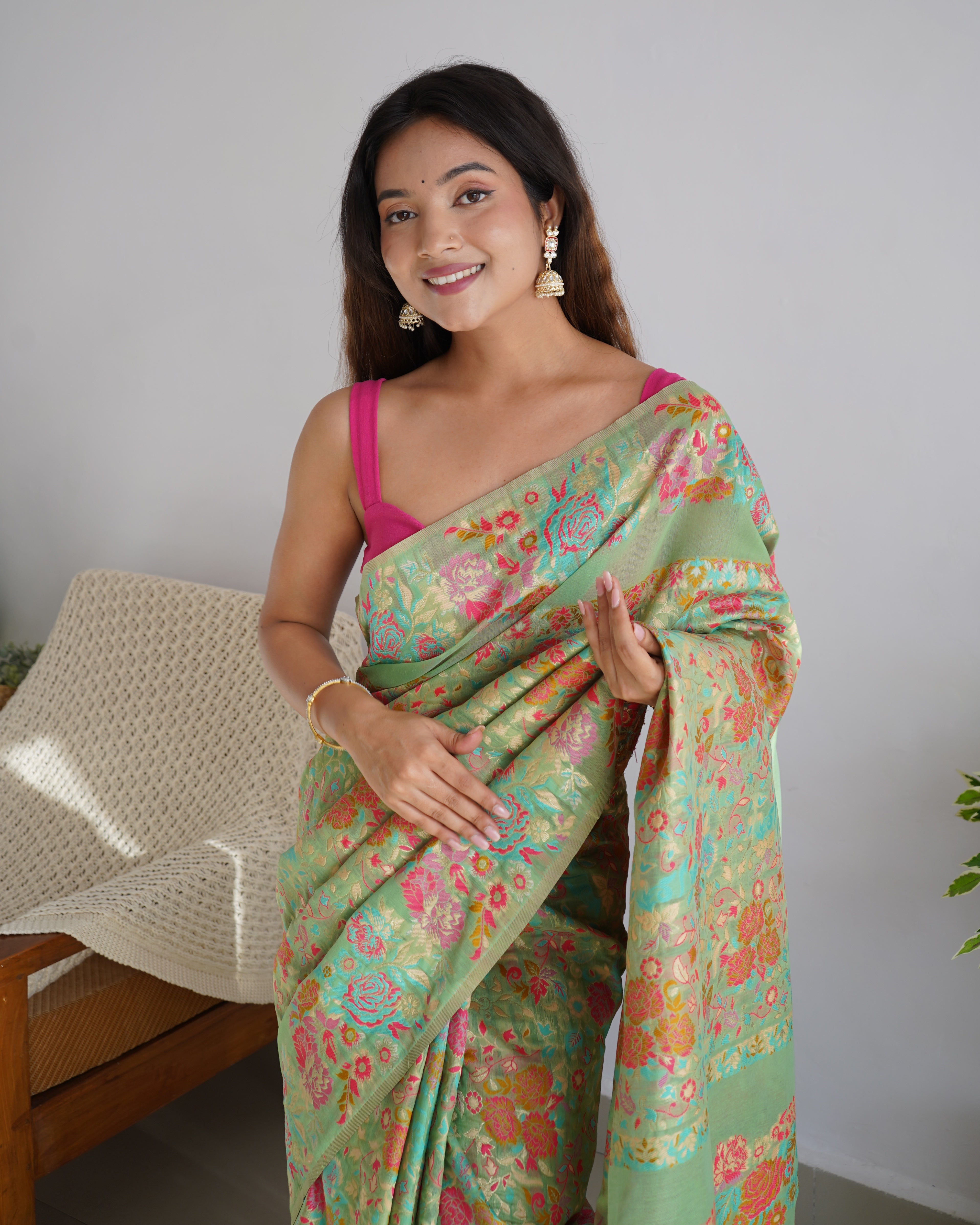Cotton Kachhi work Multi Thrade Kashmiri Pashmina Saree