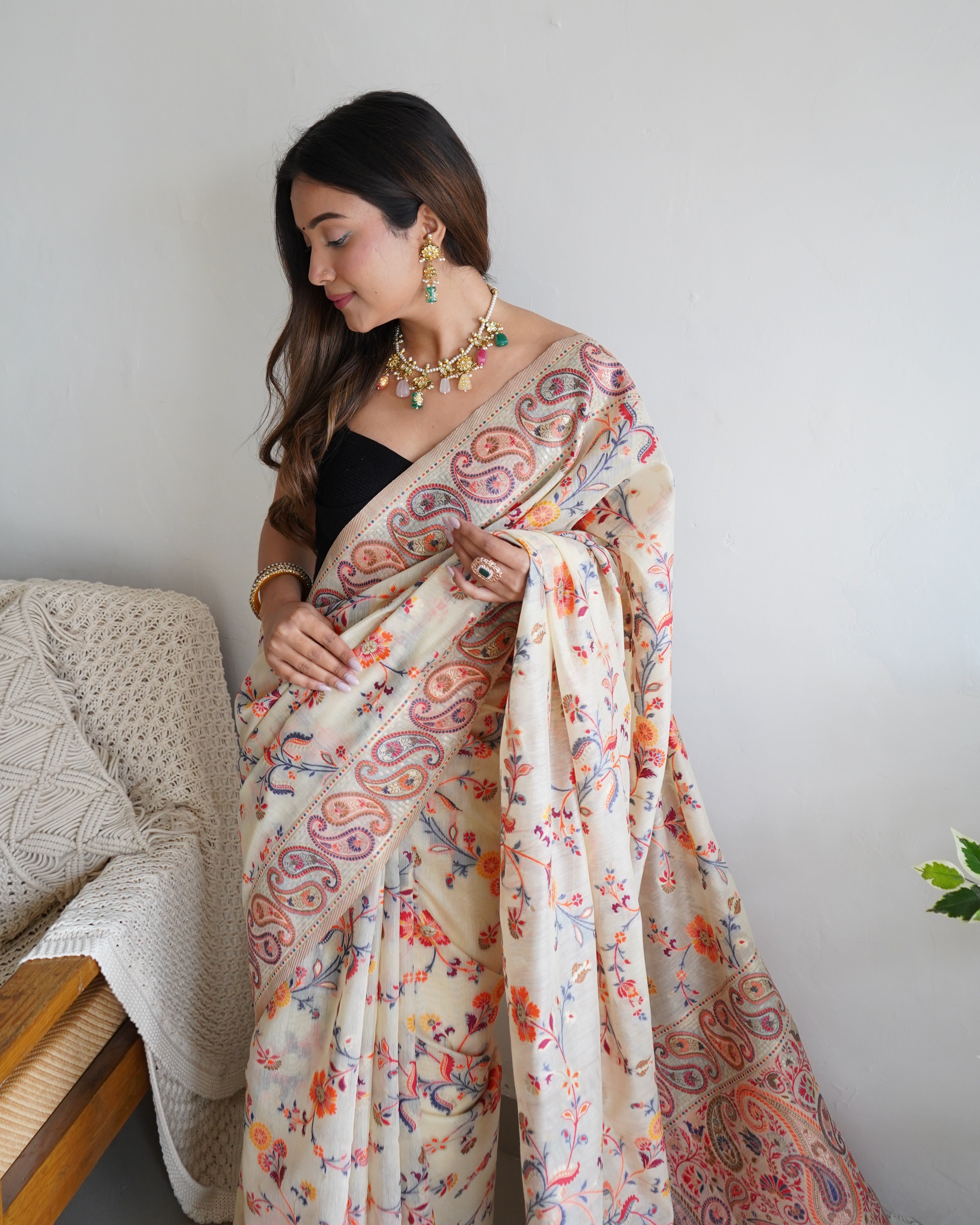 Cotton Kachhi Work Kashmiri Pashmina Multi Thrade Saree