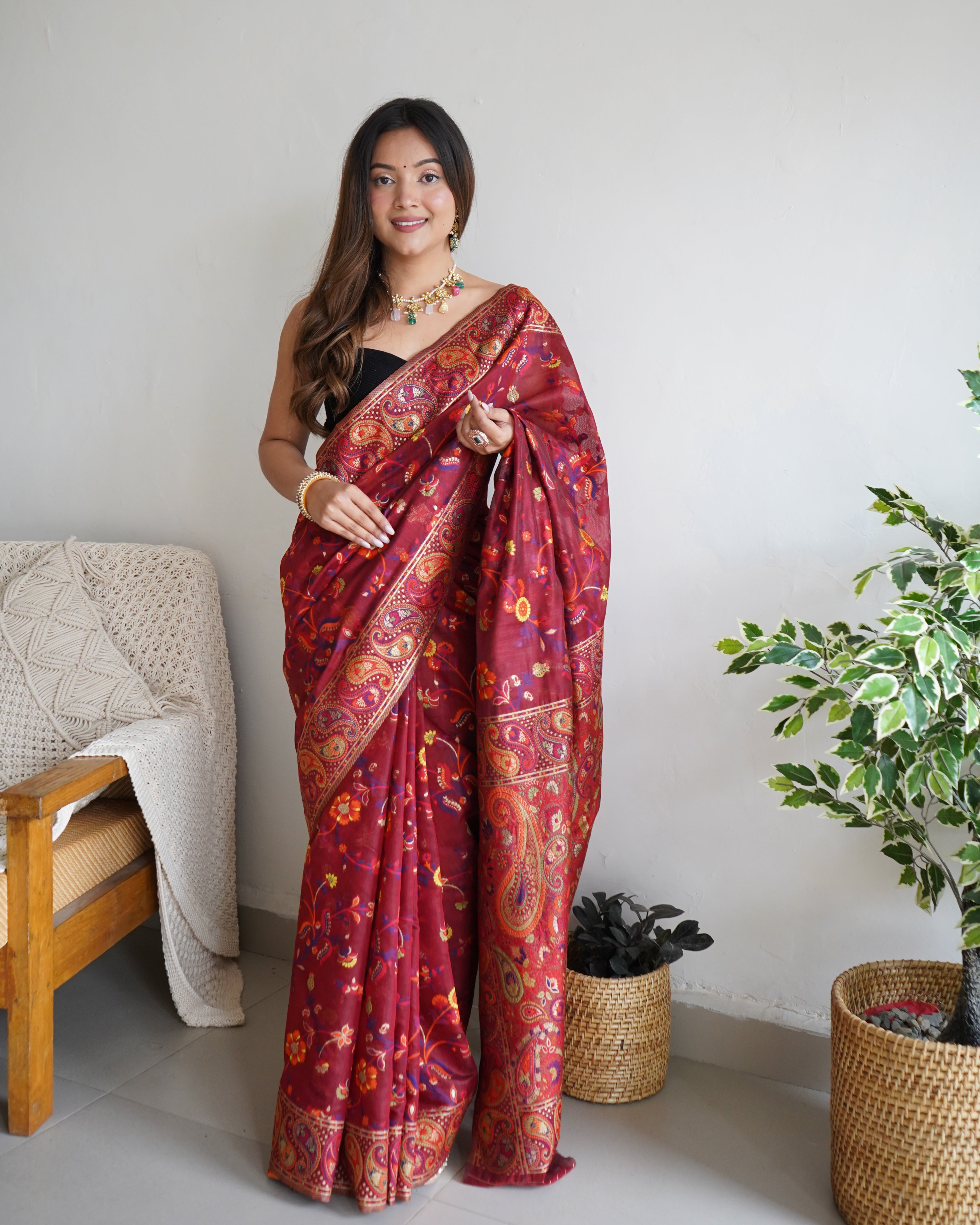 Cotton Kachhi work Multi Thrade Kashmiri Pashmina Saree