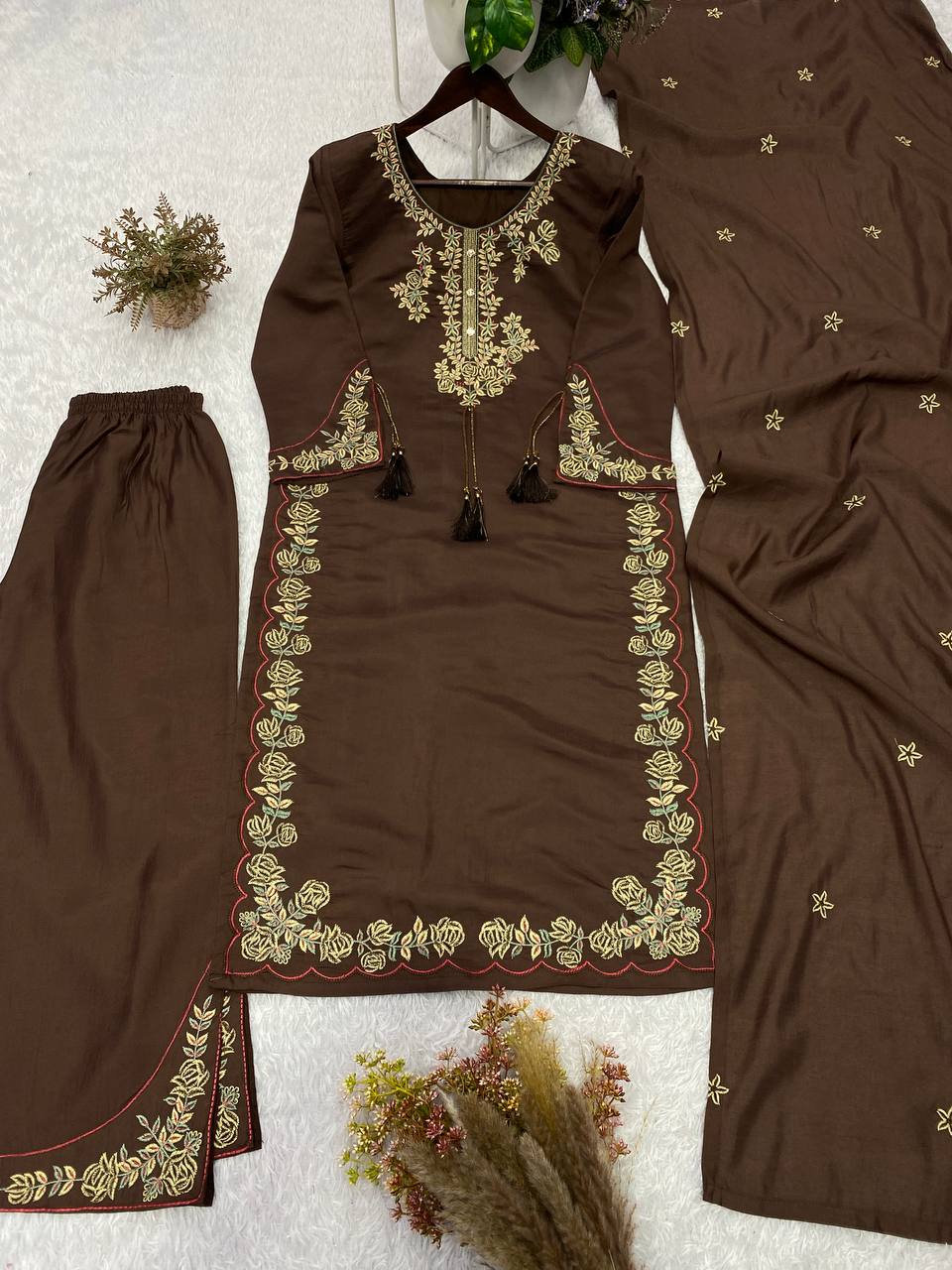 Elegant Designer Three-Piece Ethnic Suit Set with Intricate Neckline Embroidery