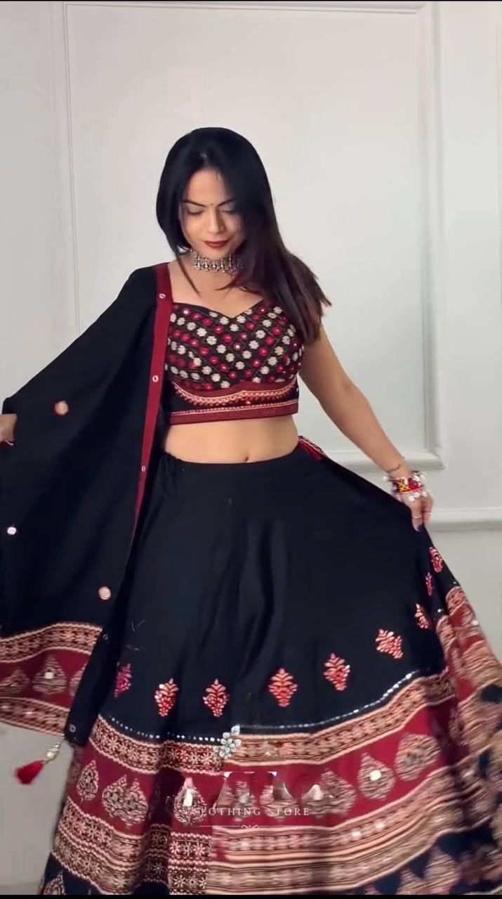 Designer Navratri Real Mirror Embroidered Chaniya Choli 3-Piece Set