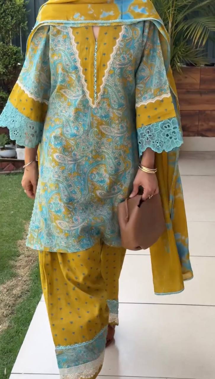 Women's Pure Printed Cambric Cotton Party Wear Farshi Palazzo Suit Set with GPU Lace Border