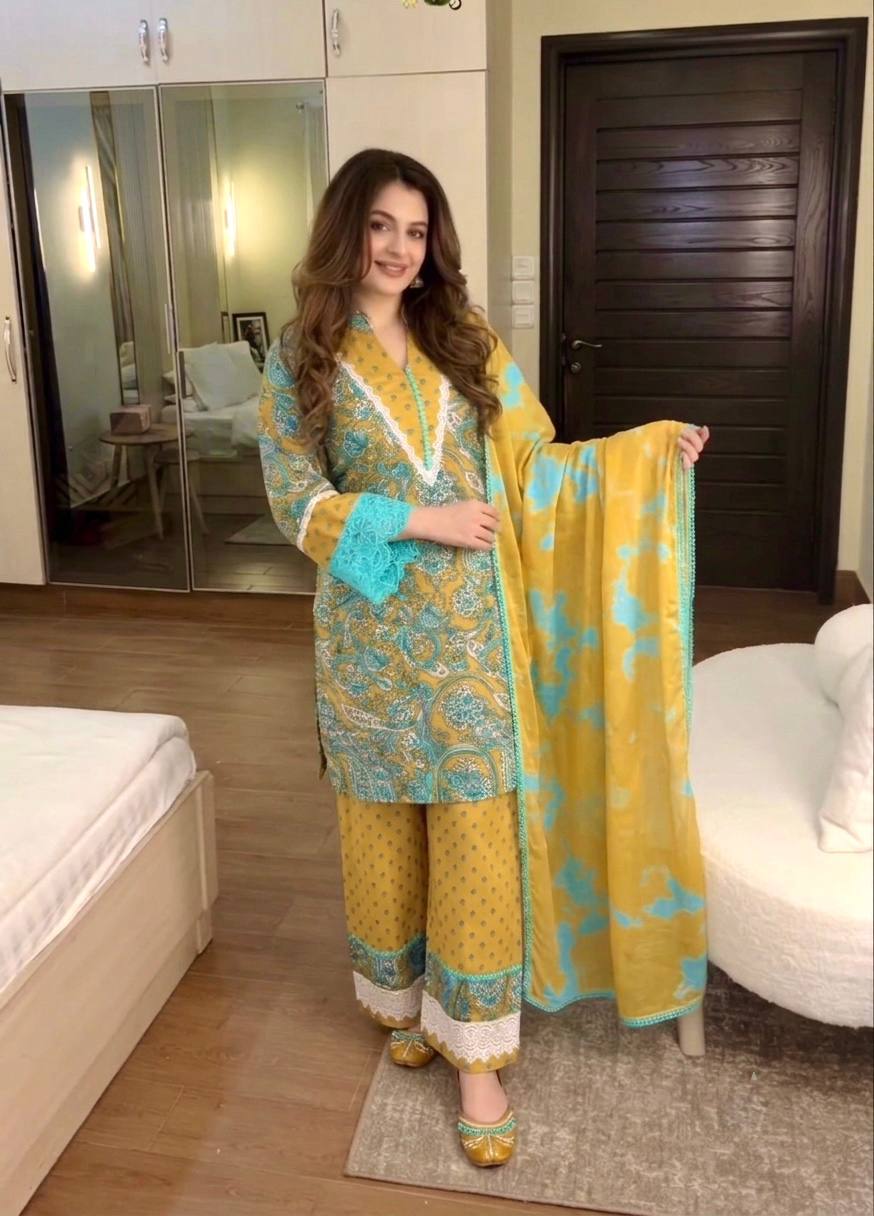 Women's Pure Printed Cambric Cotton Party Wear Farshi Palazzo Suit Set with GPU Lace Border